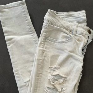 American Eagle light wash distressed jeans